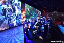 20岁264天！奥莱利是24年来破皇马球门最年轻英超球员